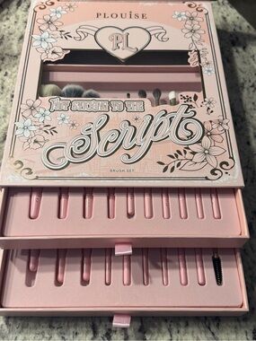 P. Louise Pink 'Not Sticking to the Script' Makeup Brush Set